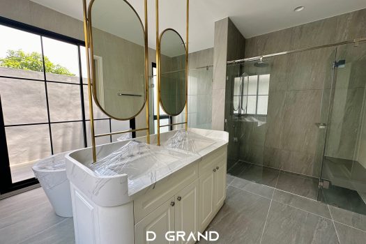 คฤหาสน์หรูหลังใหญ่ ตำแหน่งที่ดีและสวยที่สุดในโครงการนาราสิริ พหล วัชรพล