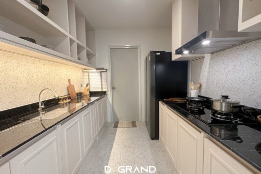 𝐕𝐀𝐕𝐈𝐋𝐀 𝐒𝐔𝐊𝐇𝐔𝐌𝐕𝐈𝐓 𝟕𝟕 บ้านหรูสไตล์อังกฤษ