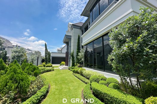 คฤหาสน์หรูหลังใหญ่ ตำแหน่งที่ดีและสวยที่สุดในโครงการนาราสิริ พหล วัชรพล