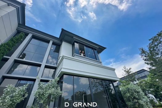 คฤหาสน์หรูหลังใหญ่ ตำแหน่งที่ดีและสวยที่สุดในโครงการนาราสิริ พหล วัชรพล