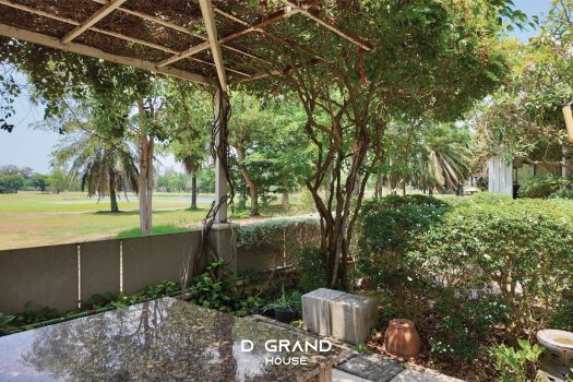 บ้านหรูในสนามกอล์ฟ วิวทะเลสาบ ทำเลดี ฮวงจุ้ยรับทรัพย์ พื้นที่ใช้สอยจัดเต็ม 1,000 ตร.ม. คุ้มเกินไปไหม!