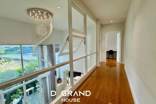 ปรับลดด่วน บ้านหรูซอยสุขุมวิท 𝟰𝟵 ทำเลดีมาก ราคาเพียง 𝟴𝟵 ล้านบาท.