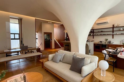 𝗕𝗮𝗮𝗻 𝗠𝘂𝗸𝗱𝗵𝗮 𝗣𝗮𝘁𝘁𝗵𝗮𝗻𝗮𝗸𝗮𝗿𝗻-𝗦𝗿𝗶𝗻𝗮𝗸𝗮𝗿𝗶𝗻 (บ้านมุกดา พัฒนาการ-ศรีนครินทร์) บ้านเดี่ยวสุดหรู 𝟰 ชั้น ดีไซน์เก๋ ที่ไม่เหมือนใคร