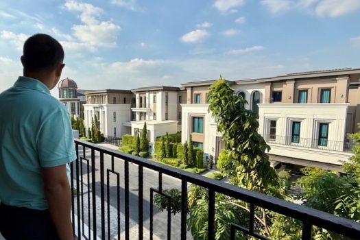 𝗛𝗢𝗧 𝗣𝗥𝗜𝗖𝗘: 𝗖𝗜𝗡𝗤 𝗥𝗢𝗬𝗔𝗟 𝗞𝗿𝘂𝗻𝗴𝘁𝗵𝗲𝗽 𝗞𝗿𝗲𝗲𝘁𝗵𝗮 บ้านหรูบนทำเลสุดฮิต!