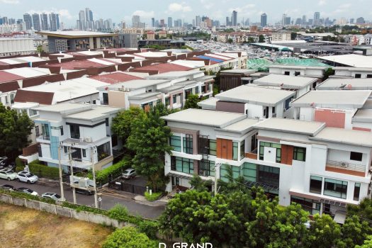 Homeoffice 3 ชั้น ใจกลางเมือง ทำเลทองของคนทำธุรกิจ ย่านเหม่งจ๋าย-เลียบด่วนรามอินทรา