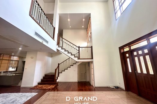 บ้านหรูระดับ 𝗦𝘂𝗽𝗲𝗿 𝗟𝘂𝘅𝘂𝗿𝘆 ใจกลางเมือง โครงการบ้านแสนสิริ สุขุมวิท 𝟲𝟳