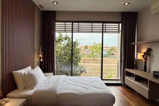 ขายบ้านหรู 2 ชั้น สไตล์ Modern Tropical ในหมู่บ้านปัญญาอินทรา