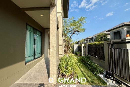 ขายด่วน! บ้านหรู 𝐆𝐫𝐚𝐧𝐝 𝐁𝐚𝐧𝐠𝐤𝐨𝐤 𝐁𝐨𝐮𝐥𝐞𝐯𝐚𝐫𝐝 กรุงเทพกรีฑา ในราคาสุดพิเศษ ถูกกว่าโครงการ !