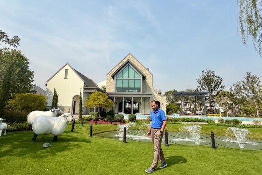 สัมผัสชีวิตเหนือระดับที่ “สราญสิริ แกรนเด พุทธมณฑล สาย 𝟯”