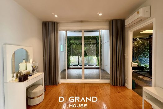 ปรับลดด่วน บ้านหรูซอยสุขุมวิท 𝟰𝟵 ทำเลดีมาก ราคาเพียง 𝟴𝟵 ล้านบาท.