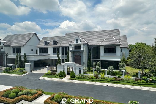 คฤหาสน์หรูหลังใหญ่ ตำแหน่งที่ดีและสวยที่สุดในโครงการนาราสิริ พหล วัชรพล