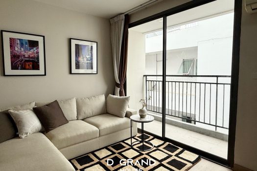 URGENT SALE/RENT : 𝗗𝗮𝘇𝘇𝗹𝗲 𝗖𝗼𝗻𝗱𝗼 : A Low Rise Condo in Sukhumvit Soi 7