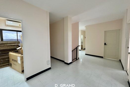 อาคารพาณิชย์ ใจกลางเมืองทอง 2 ห้องติดกัน ทำเลดีมาก