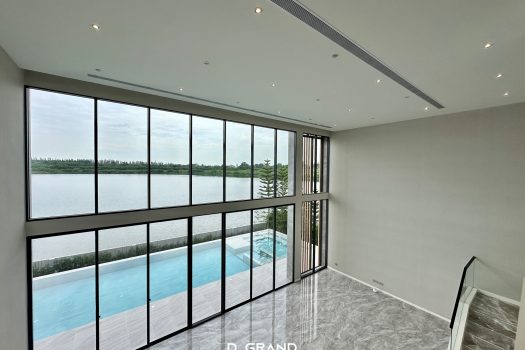 𝗟𝗮𝗸𝗲 𝗟𝗲𝗴𝗲𝗻𝗱 บางนา สุวรรณภูมิ บ้านหรูริมทะเลสาบ พร้อมสระว่ายน้ำ แปลงสุดท้าย ถ้าไม่อยากพลาดราคาสุดพิเศษเฉพาะ D Grand House