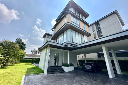 “𝗧𝗵𝗲 𝗞𝗲𝗽𝗹𝗲𝗿” บ้านหรู 𝗣𝗼𝗼𝗹 𝘃𝗶𝗹𝗹𝗮 เหนือระดับ… บนทำเลใกล้สวนหลวง ร.𝟵