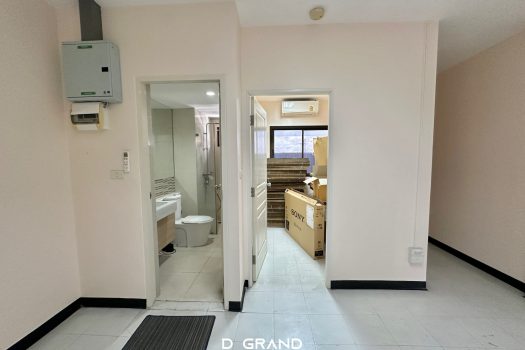 อาคารพาณิชย์ ใจกลางเมืองทอง 2 ห้องติดกัน ทำเลดีมาก