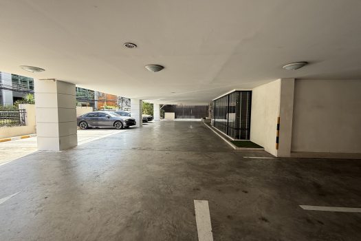 𝗙𝗼𝗿 𝗦𝗮𝗹𝗲: 𝗣𝗲𝗮𝗿𝗹 𝗥𝗲𝘀𝗶𝗱𝗲𝗻𝗰𝗲 𝗦𝘂𝗸𝗵𝘂𝗺𝘃𝗶𝘁 𝟮𝟰 𝗰𝗼𝗻𝗱𝗼𝗺𝗶𝗻𝗶𝘂𝗺!