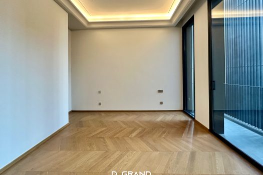 “𝟮𝟬𝟭 𝗔𝘃𝗲𝗻𝘂𝗲 เอกมัย-พระราม 𝟵” โฮมออฟฟิศ สุดหรูหรา 𝟲 ชั้น ใจกลางเมือง บนทำเลเลียบทางด่วนรามอินทรา