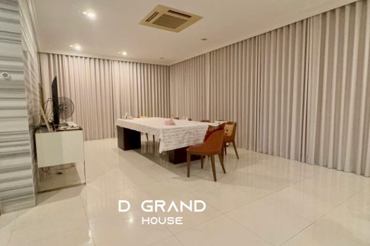 บ้านหรูหลังมุมในราคาสุดคุ้มค่า “ลดาวัลย์ ราชพฤกษ์-ปิ่นเกล้า” !