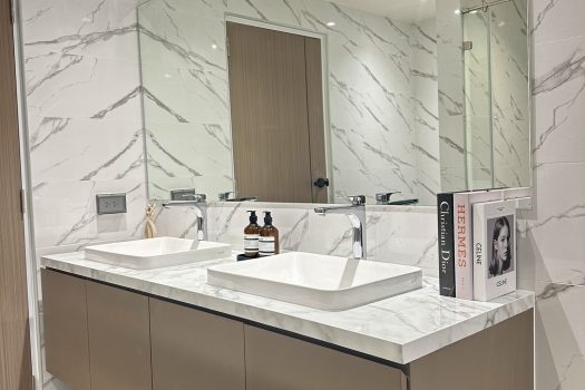 บ้านที่จะทำให้คุณได้สัมผัสบรรยากาศอันเงียบสงบและความสะดวกสบาย บนทำเลที่ตอบโจทย์ทุกไลฟ์สไตล์