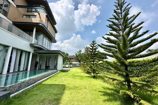 “𝗧𝗵𝗲 𝗞𝗲𝗽𝗹𝗲𝗿” บ้านหรู 𝗣𝗼𝗼𝗹 𝘃𝗶𝗹𝗹𝗮 เหนือระดับ… บนทำเลใกล้สวนหลวง ร.𝟵