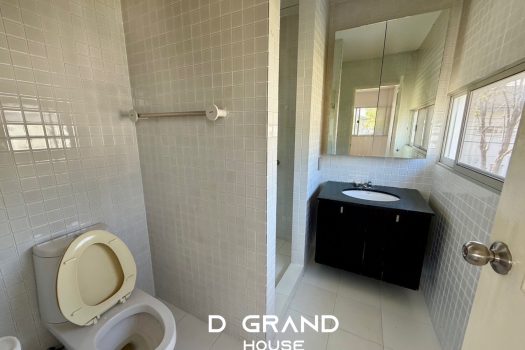 บ้านเดี่ยวแปลงมุม พร้อมสระว่ายน้ำ “𝗡𝗼𝗯𝗹𝗲 𝗚𝗲𝗼 วัชรพล”