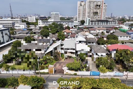 ที่ดินพร้อมสิ่งปลูกสร้าง ซอย กรุงเทพ-นนท์ 44 ที่ดินแปลงใหญ่ ใกล้ทางด่วนประชาชื่นเพียง 5 นาที