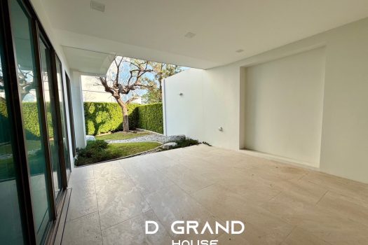 โครงการบ้านเดี่ยวสุดหรู จาก 𝗟𝗮𝗻𝗱 & 𝗛𝗼𝘂𝘀𝗲𝘀 ทำเลดี ติดสนามกอล์ฟ