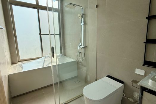 บ้านเดี่ยว 𝟯 ชั้น หลังมุม โครงการ 𝗩𝗜𝗩𝗘 พระราม 𝟵 – ราคาดี คุ้มเกินคาด!