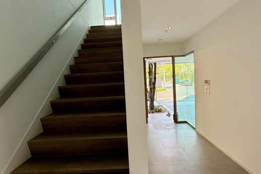 บ้านเดี่ยว 𝟯 ชั้น หลังมุม โครงการ 𝗩𝗜𝗩𝗘 พระราม 𝟵 – ราคาดี คุ้มเกินคาด!