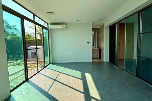 บ้านเดี่ยว 𝟯 ชั้น หลังมุม โครงการ 𝗩𝗜𝗩𝗘 พระราม 𝟵 – ราคาดี คุ้มเกินคาด!