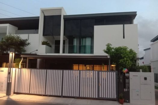 ขายบ้านสวย หลังมุมสุดเท่ห์ สไตล์ Loft “VIVE บางนา กม.7”