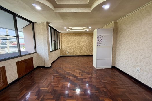 ขายด่วน ตึกแถว 3.5 ชั้น ซอยสิรินธร 4 ทำเลทอง ใกล้รถไฟฟ้าบางบำหรุ 100 เมตร!