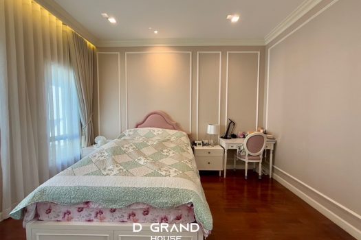 𝗚𝗿𝗮𝗻𝗱 𝗕𝗮𝗻𝗴𝗸𝗼𝗸 𝗕𝗼𝘂𝗹𝗲𝘃𝗮𝗿𝗱 ศรีนครินทร์ บ้านหรูติดรถไฟฟ้าศรีนครินทร์ เพียง 100 เมตร