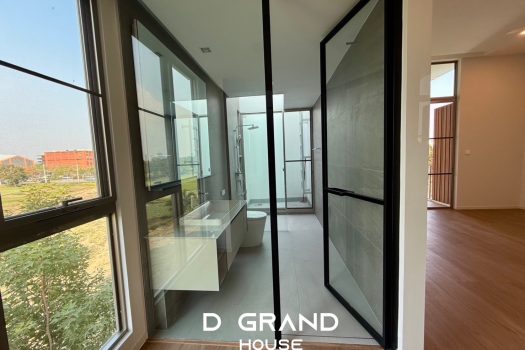 โครงการบ้านเดี่ยวสุดหรู จาก 𝗟𝗮𝗻𝗱 & 𝗛𝗼𝘂𝘀𝗲𝘀 ทำเลดี ติดสนามกอล์ฟ