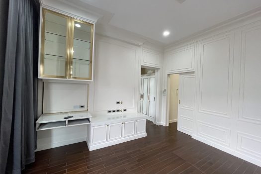 คฤหาสน์หรู ลดพิเศษ 4 ล้าน! โอกาสสุดท้ายก่อนหลุดมือ “𝗧𝗵𝗲 𝗣𝗮𝗹𝗮𝘇𝘇𝗼 ปิ่นเกล้า”