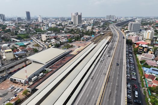 ขายด่วน ตึกแถว 3.5 ชั้น ซอยสิรินธร 4 ทำเลทอง ใกล้รถไฟฟ้าบางบำหรุ 100 เมตร!