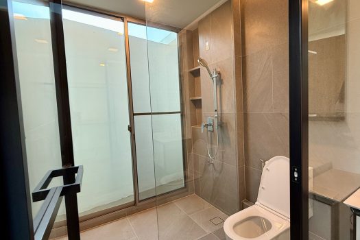 บ้านเดี่ยว 𝟯 ชั้น หลังมุม โครงการ 𝗩𝗜𝗩𝗘 พระราม 𝟵 – ราคาดี คุ้มเกินคาด!