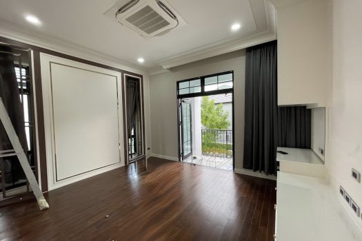 คฤหาสน์หรู ลดพิเศษ 4 ล้าน! โอกาสสุดท้ายก่อนหลุดมือ “𝗧𝗵𝗲 𝗣𝗮𝗹𝗮𝘇𝘇𝗼 ปิ่นเกล้า”