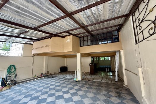 ขายด่วน ตึกแถว 3.5 ชั้น ซอยสิรินธร 4 ทำเลทอง ใกล้รถไฟฟ้าบางบำหรุ 100 เมตร!