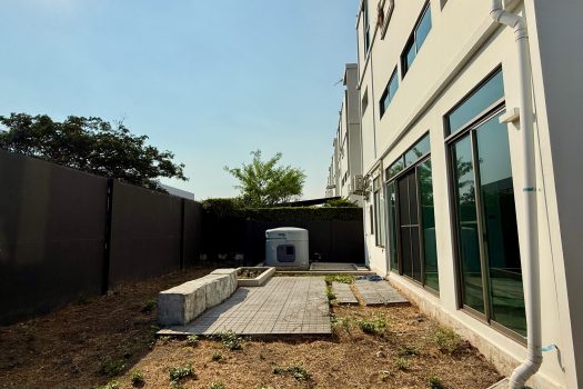 บ้านเดี่ยว 𝟯 ชั้น หลังมุม โครงการ 𝗩𝗜𝗩𝗘 พระราม 𝟵 – ราคาดี คุ้มเกินคาด!