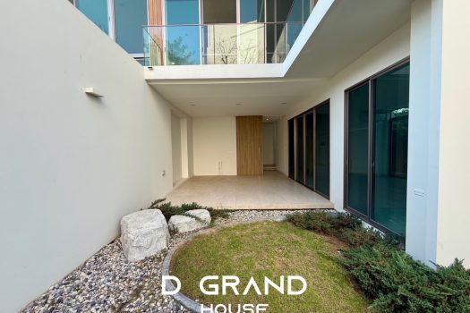 โครงการบ้านเดี่ยวสุดหรู จาก 𝗟𝗮𝗻𝗱 & 𝗛𝗼𝘂𝘀𝗲𝘀 ทำเลดี ติดสนามกอล์ฟ