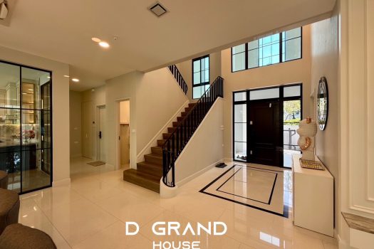 ขาย/ให้เช่า บ้านหรู 𝗡𝗮𝗻𝘁𝗮𝘄𝗮𝗻 พระราม 𝟵 กรุงเทพกรีฑาตัดใหม่ บ้านแปลงมุม ติดสวน แต่งสวย พร้อมสระว่ายน้ำ