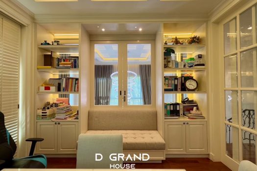 𝗚𝗿𝗮𝗻𝗱 𝗕𝗮𝗻𝗴𝗸𝗼𝗸 𝗕𝗼𝘂𝗹𝗲𝘃𝗮𝗿𝗱 ศรีนครินทร์ บ้านหรูติดรถไฟฟ้าศรีนครินทร์ เพียง 100 เมตร