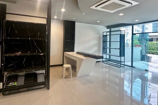 Luxury Home Office แปลงมุม พร้อมลิฟต์ @ Premium Place เอกมัย-รามอินทรา 2 สุคนธสวัสดิ์