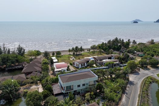 𝗖𝗛𝗔𝗡 𝗣𝗿𝗶𝘃𝗮𝘁𝗲 𝗥𝗲𝘀𝗼𝗿𝘁 – รีสอร์ทหรูติดทะเล บรรยากาศส่วนตัว