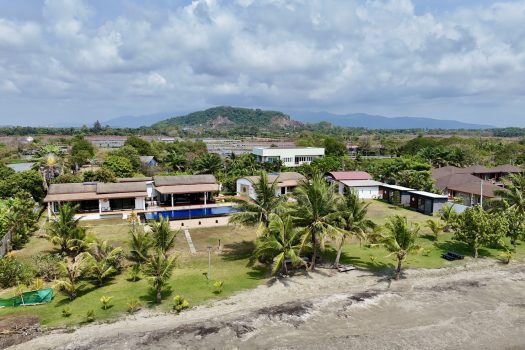 𝗖𝗛𝗔𝗡 𝗣𝗿𝗶𝘃𝗮𝘁𝗲 𝗥𝗲𝘀𝗼𝗿𝘁 – รีสอร์ทหรูติดทะเล บรรยากาศส่วนตัว