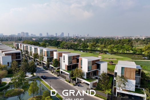 โครงการบ้านเดี่ยวสุดหรู จาก 𝗟𝗮𝗻𝗱 & 𝗛𝗼𝘂𝘀𝗲𝘀 ทำเลดี ติดสนามกอล์ฟ