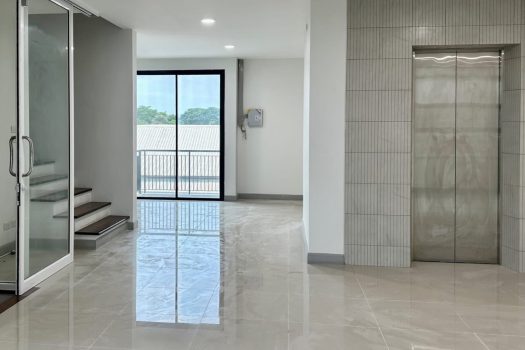 Luxury Home Office แปลงมุม พร้อมลิฟต์ @ Premium Place เอกมัย-รามอินทรา 2 สุคนธสวัสดิ์