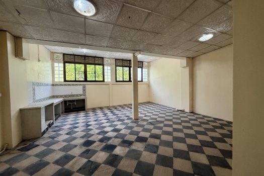 ขายด่วน ตึกแถว 3.5 ชั้น ซอยสิรินธร 4 ทำเลทอง ใกล้รถไฟฟ้าบางบำหรุ 100 เมตร!